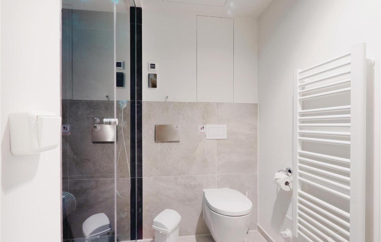 Lovely Apartment In Luebeck Travemuende With Wifi Exterior photo